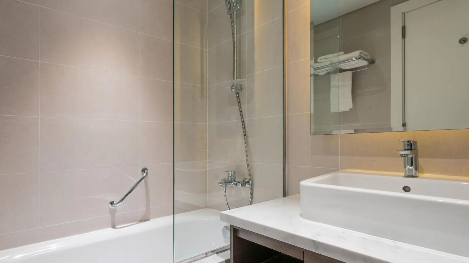 Aliving Stylish Studio At Damam Prive With Balcony And Partial Burj Khalifa View-1315 Dubai United Arab Emirates